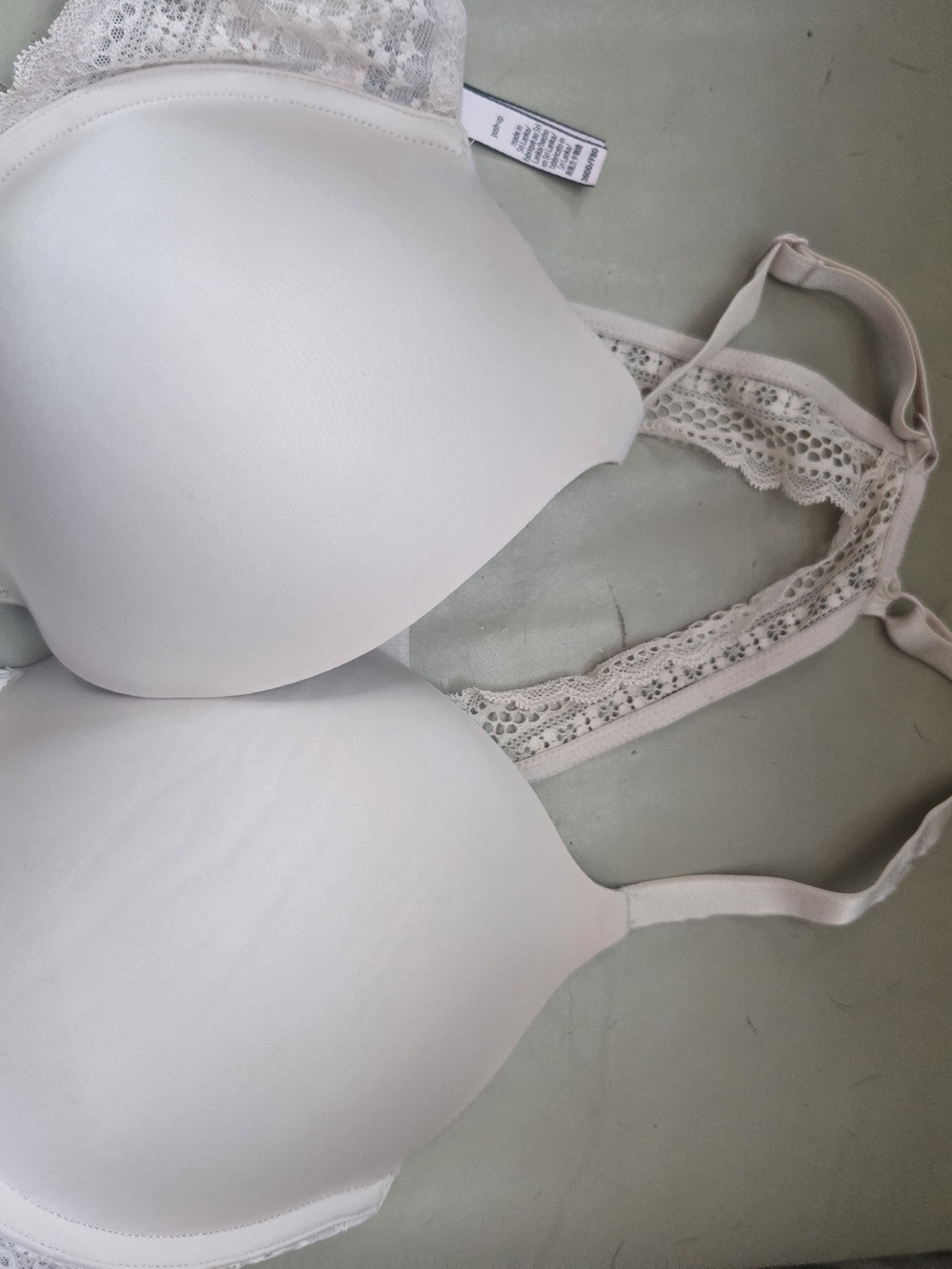 Victoria's Secret White Lace Racerback T-Shirt Bra